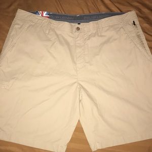 khaki shorts